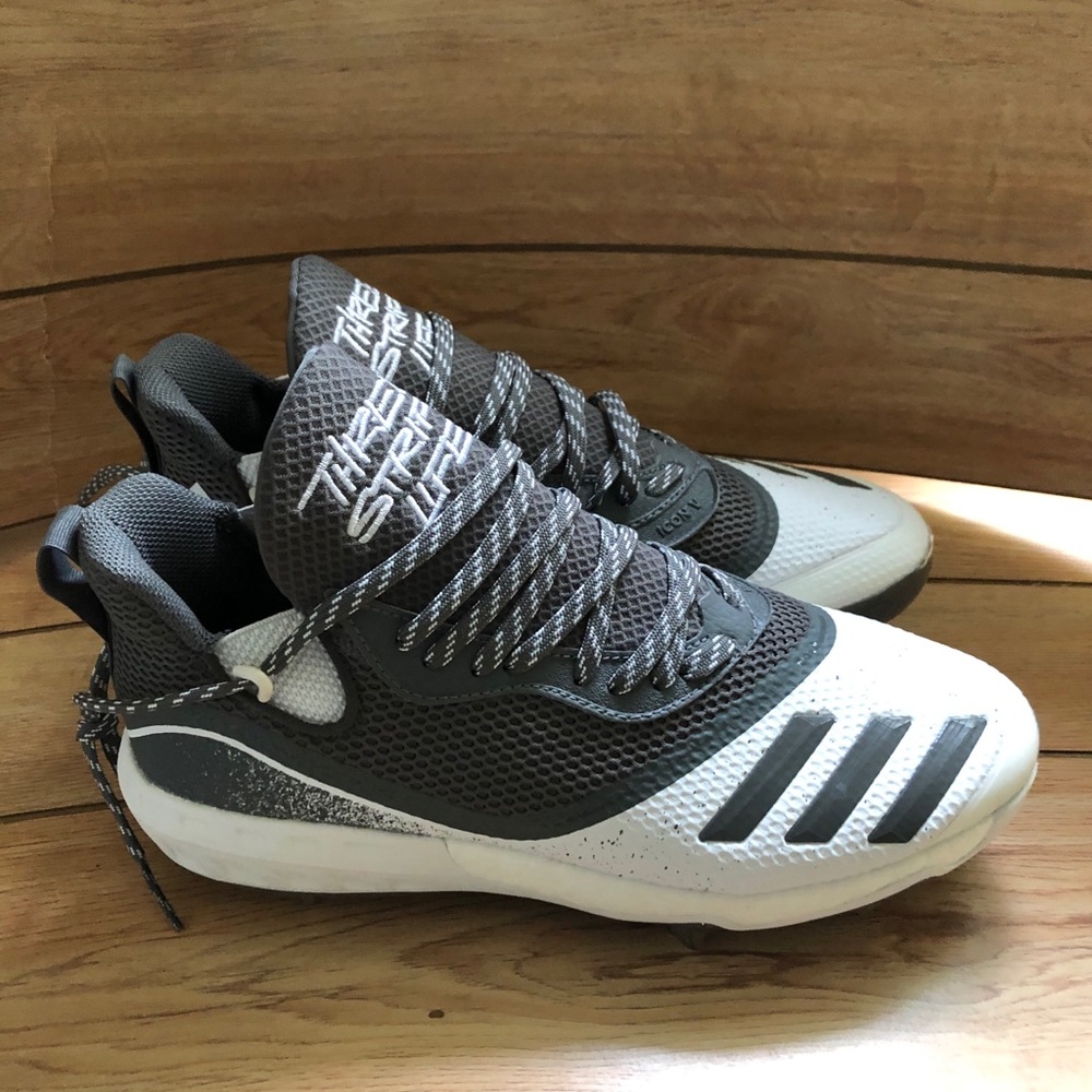 Icon V Boost Mens Baseball Cleat G28240
